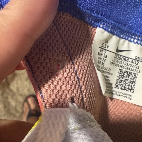 Nike Blazer Mid '77 GS Sneakers Multicolor Size 7 Women's or 5.5 Y -High Top Boy - Picture 8 of 11